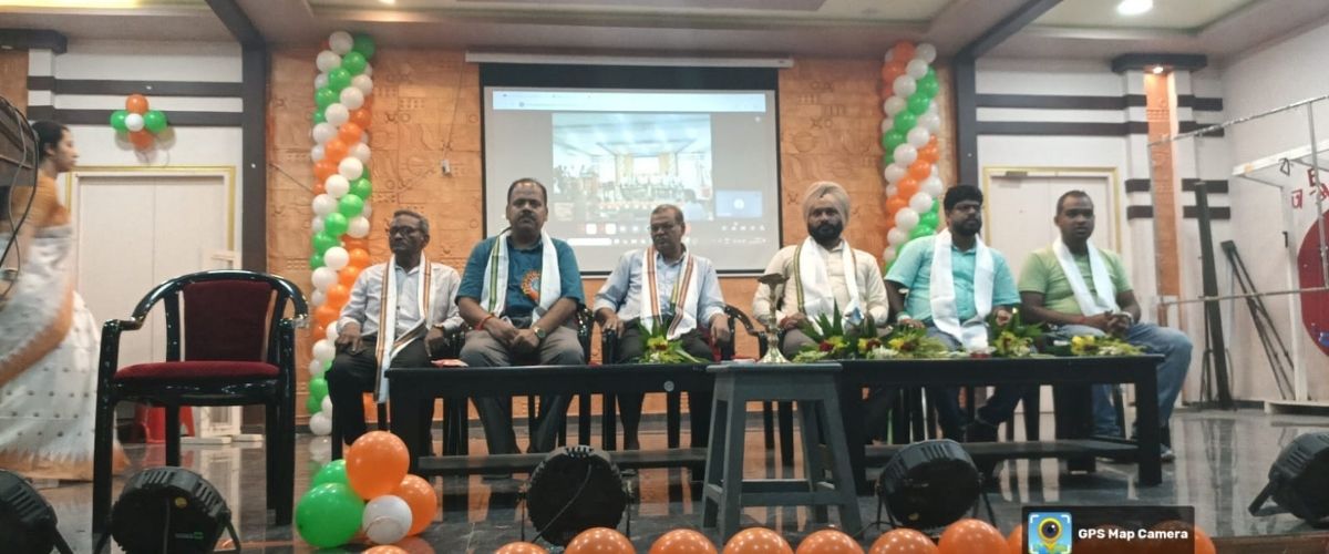 DUKHULAL NIBARAN CHANDRA COLLEGE - Affiliated to University of Kalyani